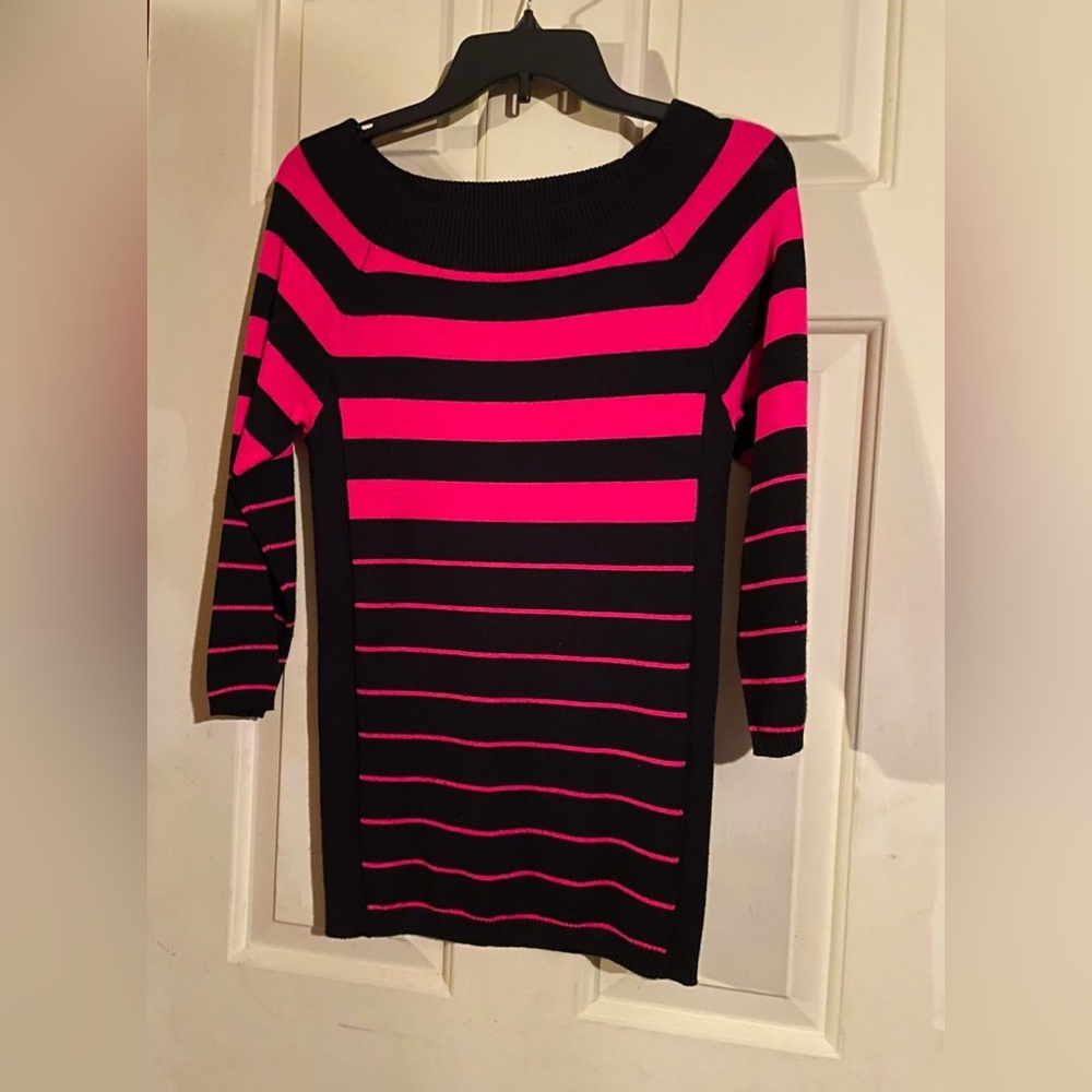 One A Black and Pink Striped Knitwear